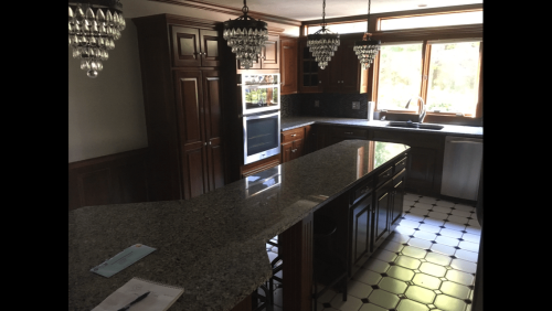 Cabinet 1