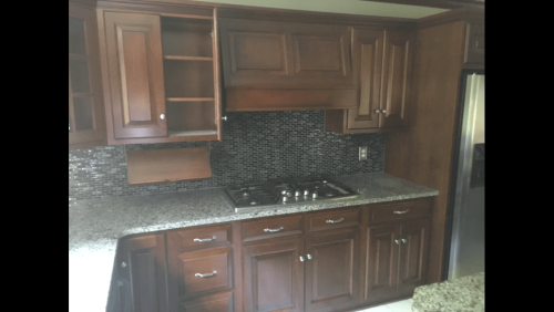Cabinet 1