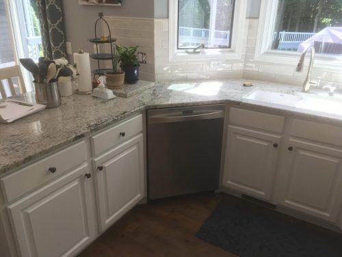 Cabinet 4